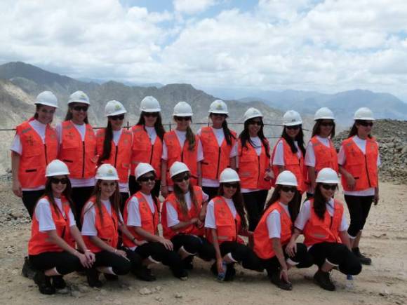Las candidatas aprendieron sobre minería Las candidatas aprendieron sobre minería