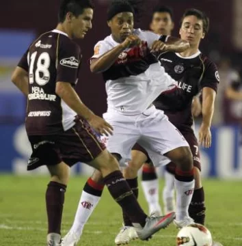 Lanús igualó en un gol con Flamengo Lanús igualó en un gol con Flamengo