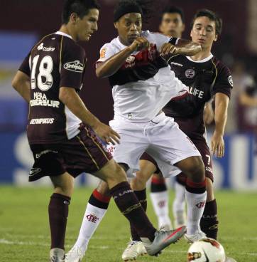 Lanús igualó en un gol con Flamengo Lanús igualó en un gol con Flamengo