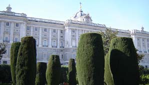 La monarquía más barata La monarquía más barata