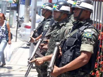 Se agrava el caos por la huelga policial y ya son 59 los muertos Se agrava el caos por la huelga policial y ya son 59 los muertos