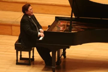 30 años prodigando cultura 30 años prodigando cultura