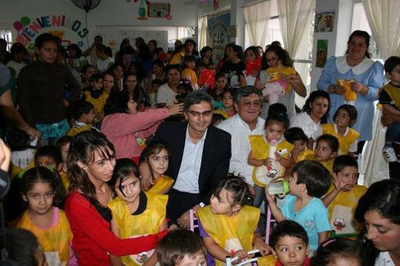 Para contener a los hijos de los cosechadores Para contener a los hijos de los cosechadores