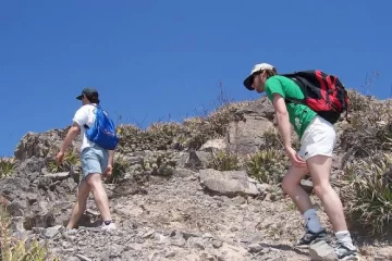 Adrenalina entre las rocas Adrenalina entre las rocas