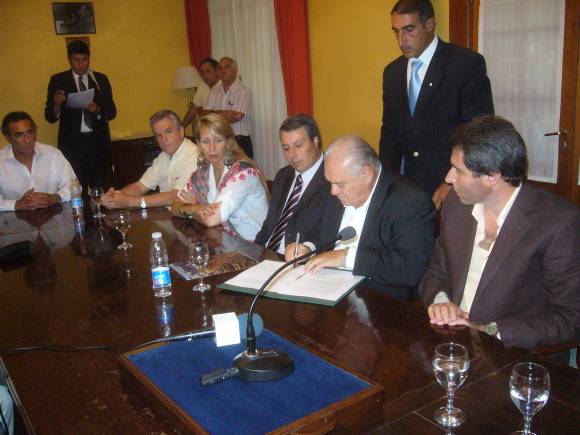 Una ART capacitará en higiene y seguridad a trabajadores mineros Una ART capacitará en higiene y seguridad a trabajadores mineros