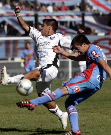 Arsenal ganó y se acerca a la punta Arsenal ganó y se acerca a la punta