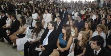 La UCCuyo despidió a egresados La UCCuyo despidió a egresados