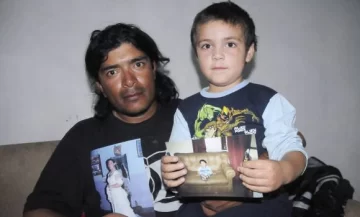 Un hijo, el motor de un hombre que perdió a casi toda su familia Un hijo, el motor de un hombre que perdió a casi toda su familia