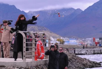 CFK pidió ayuda para identificar a los caídos CFK pidió ayuda para identificar a los caídos