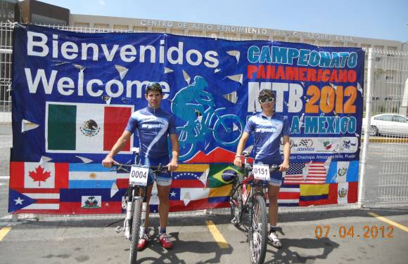Inés y Mauro, a la pista Inés y Mauro, a la pista