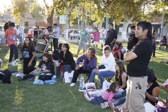 Mural y rock para Spinetta Mural y rock para Spinetta