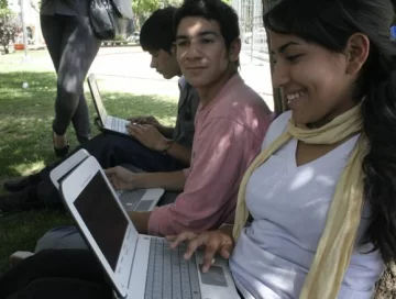 El sistema de Wi-Fi llega hoy a la Plaza Aberastain El sistema de Wi-Fi llega hoy a la Plaza Aberastain