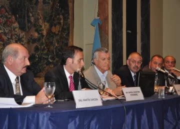 En mayo lanzan las obras de las casas para gremios En mayo lanzan las obras de las casas para gremios