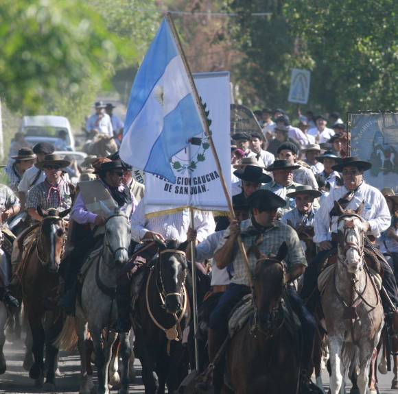 Los Tekis, en la Cabalgata de Fe Los Tekis, en la Cabalgata de Fe