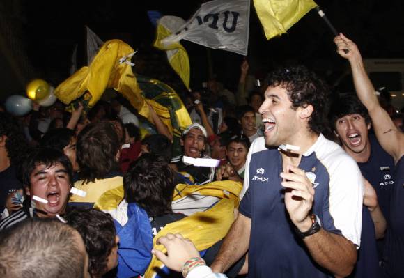 Orgullo por partida doble para Molina Orgullo por partida doble para Molina