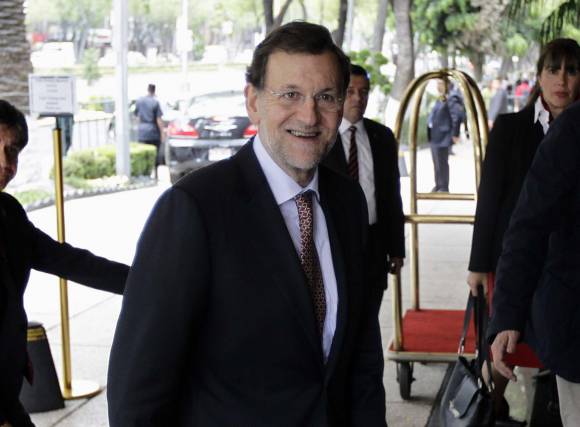 Rajoy encabezó la ola de críticas por el plan de CFK Rajoy encabezó la ola de críticas por el plan de CFK