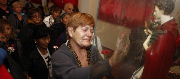 Pedir por la familia fue la primera causa para visitar a San Expedito Pedir por la familia fue la primera causa para visitar a San Expedito