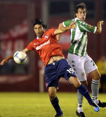 Banfield llega golpeado Banfield llega golpeado