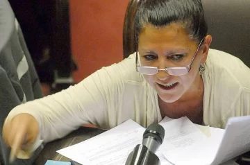 Vuelven al ataque con la re-re de CFK Vuelven al ataque con la re-re de CFK