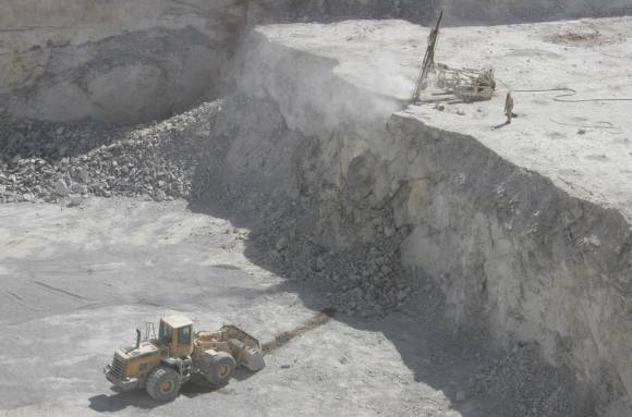 Un acuerdo para acercar las pymes a un gigante Un acuerdo para acercar las pymes a un gigante