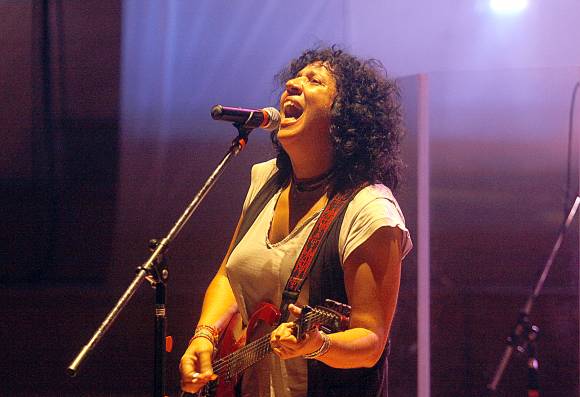 Amor forjado a fuego lento Amor forjado a fuego lento