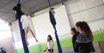 Los nietos que devolvieron la vida a una unión vecinal Los nietos que devolvieron la vida a una unión vecinal