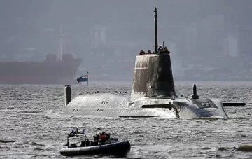 Londres anuncia envío de submarino nuclear Londres anuncia envío de submarino nuclear