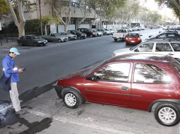 Otra cuadra con autos a 45 grados Otra cuadra con autos a 45 grados