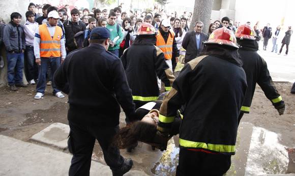 Los sonidos del terremoto Los sonidos del terremoto