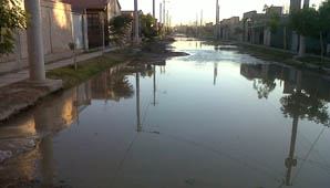 OSSE arregló el caño y restituyó el servicio a vecinos OSSE arregló el caño y restituyó el servicio a vecinos