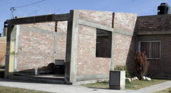 Un albañil cayó de un andamio y falleció tras 12 días de agonía Un albañil cayó de un andamio y falleció tras 12 días de agonía