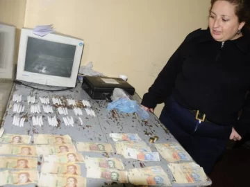 Preso con 81 “porros” Preso con 81 “porros”