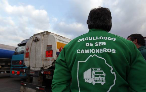 Un alerta por “menos viajes” Un alerta por “menos viajes”