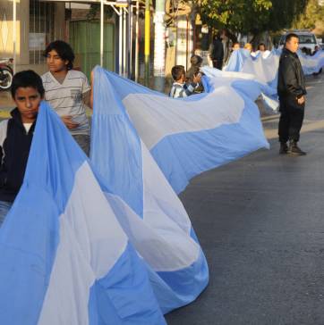 Una bandera gigantesca Una bandera gigantesca