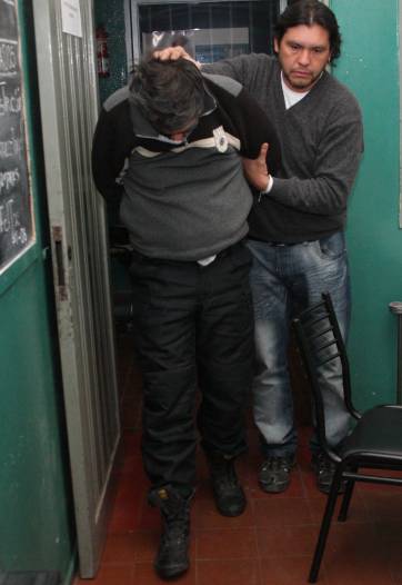 Chimbas: apresan a un falso policía Chimbas: apresan a un falso policía