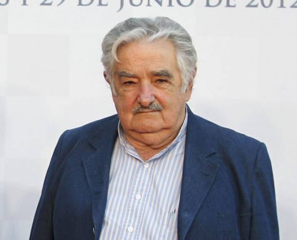Mujica pide ampliar el Mercosur Mujica pide ampliar el Mercosur