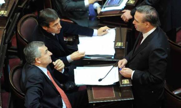 Aprobaron la creación de la comisión bicameral para la reforma del Código Civil y Comercial Aprobaron la creación de la comisión bicameral para la reforma del Código Civil y Comercial