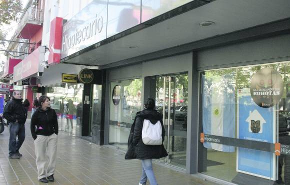 Plan hipotecario: Modifican cláusula y darán más plata Plan hipotecario: Modifican cláusula y darán más plata