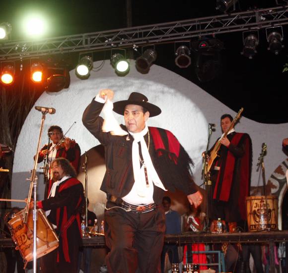 También los vecinos ayudarán a organizar la Fiesta de la Tradición También los vecinos ayudarán a organizar la Fiesta de la Tradición