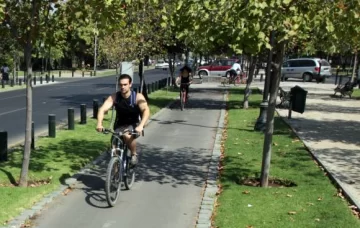 La bici se impone en las calles de Santiago La bici se impone en las calles de Santiago