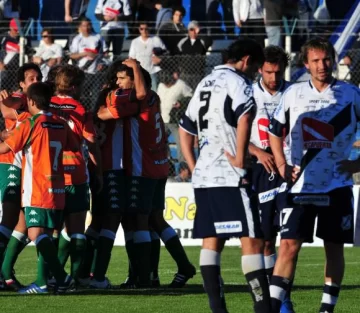 Medio mundo en colectivo Medio mundo en colectivo