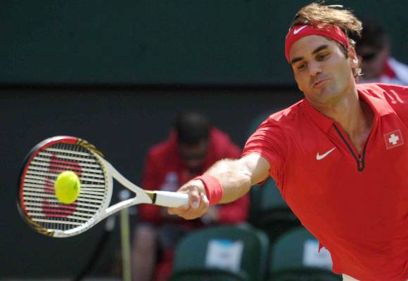 Federer se fue en los dobles Federer se fue en los dobles