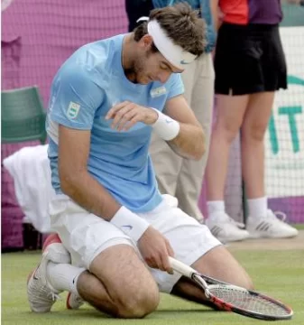 Cayó de pie Cayó de pie