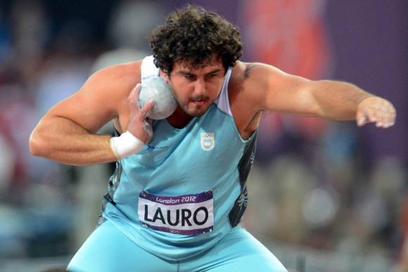 Lauro entró en la historia Lauro entró en la historia