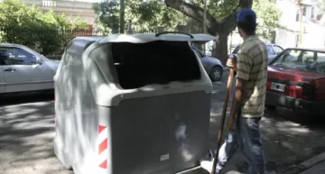 Multarán con hasta $69 mil por destruir contenedores Multarán con hasta $69 mil por destruir contenedores