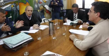 Médicos amenazan con hacer paros sorpresivos Médicos amenazan con hacer paros sorpresivos