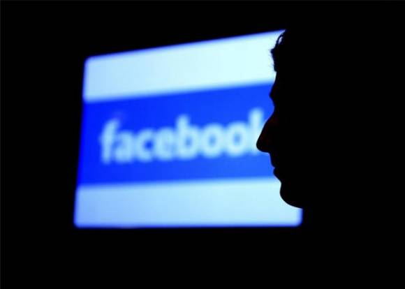 Facebook en la mira por el reconocimiento facial Facebook en la mira por el reconocimiento facial