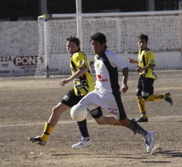 Colón golpeó de entrada y festejó Colón golpeó de entrada y festejó