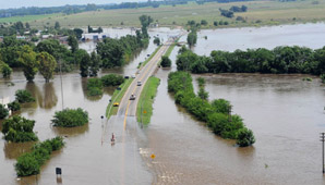 Suman 1.500 los evacuados por el temporal en Buenos Aires Suman 1.500 los evacuados por el temporal en Buenos Aires