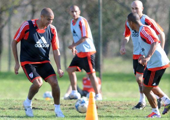 Trezeguet y Luna dieron el ejemplo Trezeguet y Luna dieron el ejemplo